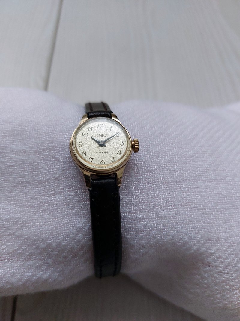 Chaika wrist watch