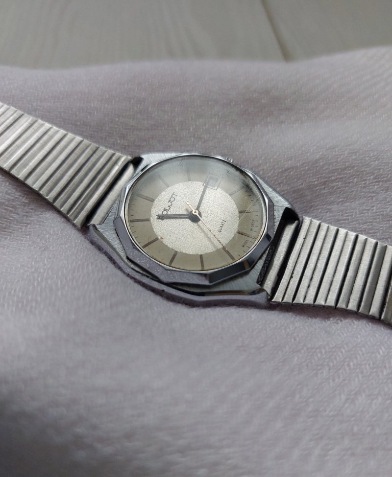 Poljot quartz watch with metal strap