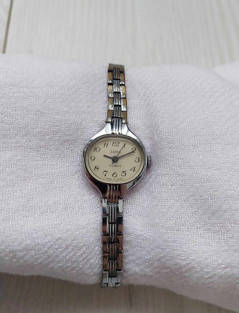 Zaria vintage soviet ladies' watch.