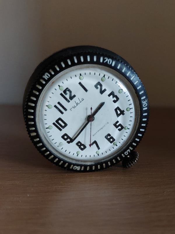 Ruhla car watch