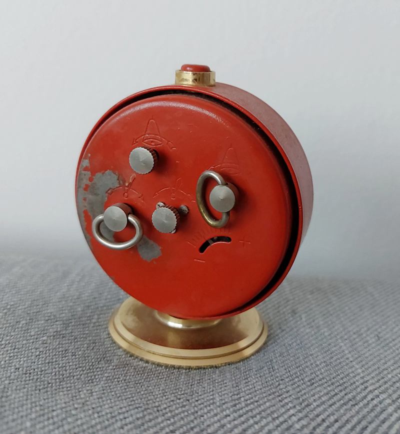 Slava soviet vintage clock